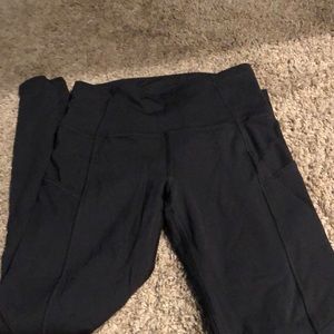Lululemon leggings black size 4